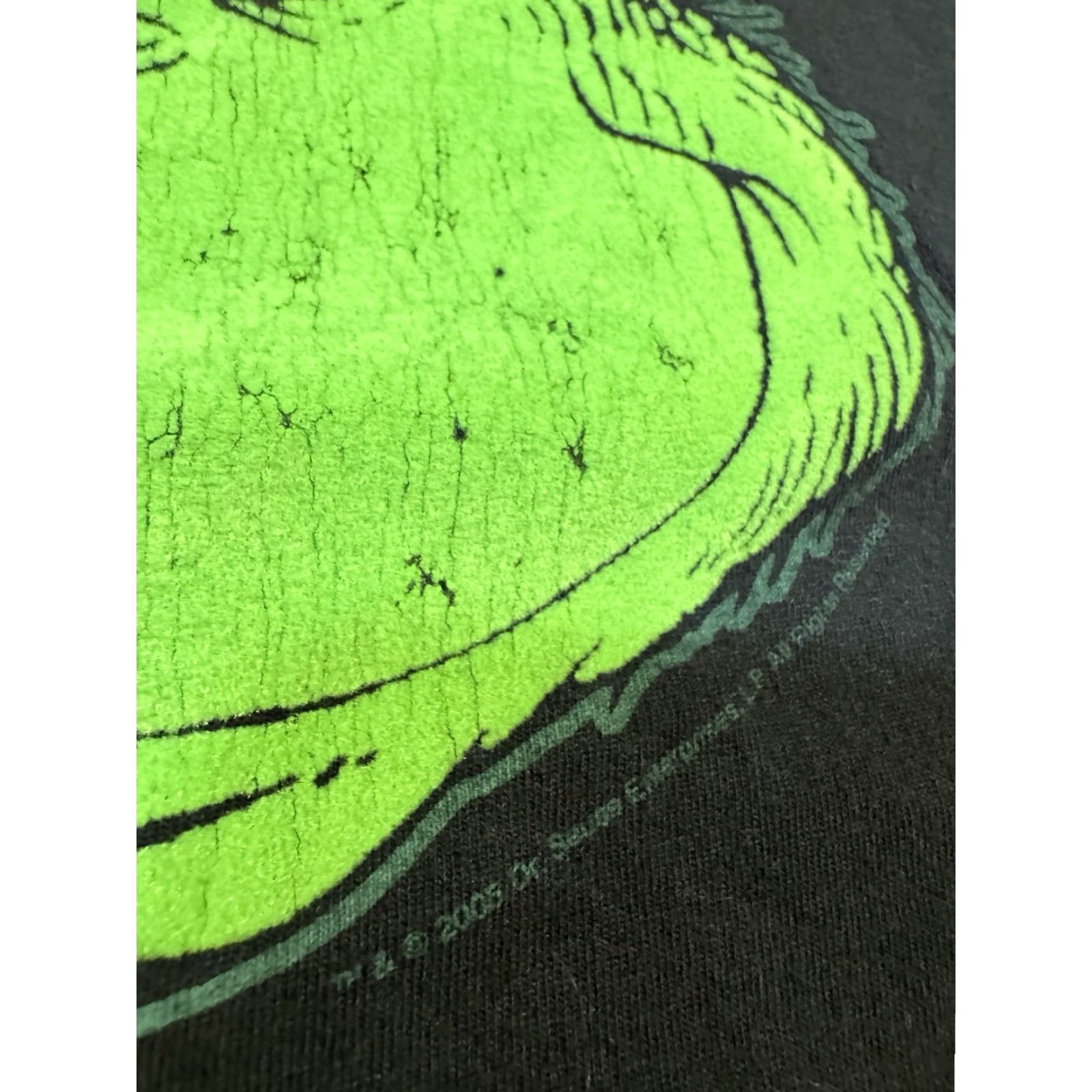 Vintage VINTAGE Dr Suess The Grinch T-Shirt Large Black Short Sleeve Crew Neck Christmas Mens Large 2005 90s 00s Graphic Shirt Size US L / EU 52-54 / 3 - 3 Thumbnail