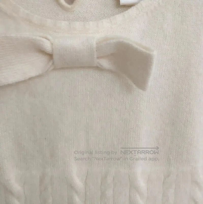 Chanel Chanel White Cashmere Short Sleeve Top . Size S / US 4 / IT 40 - 4 Thumbnail