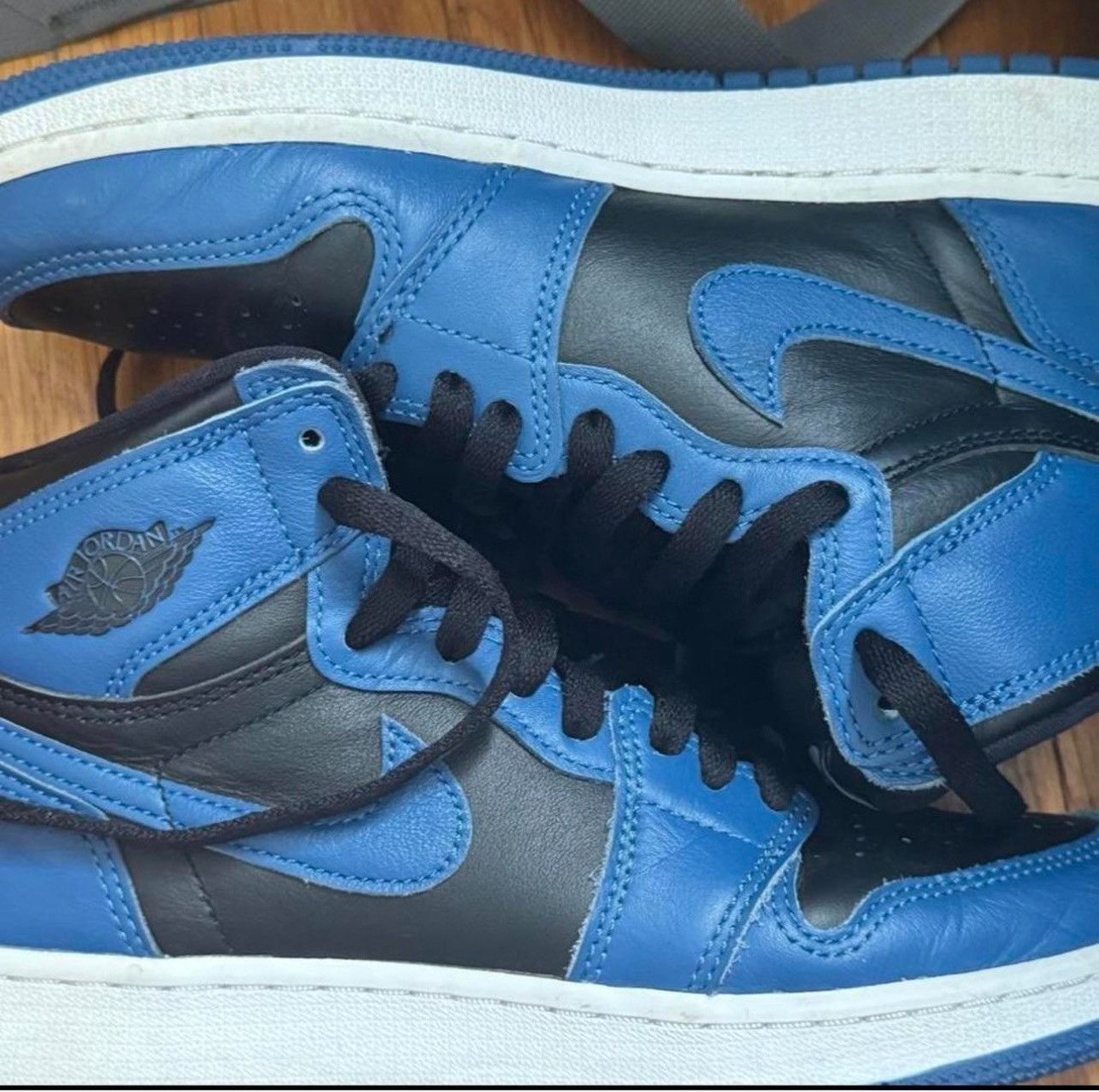 Jordan Brand Jordan 1 retro high OG dark Marina Blue Size US 5.5 / EU 38 - 1 Thumbnail