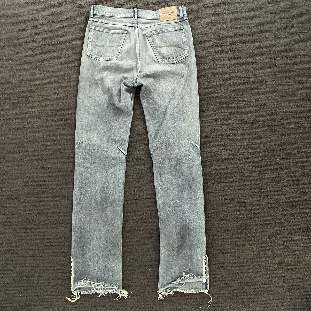 Balenciaga BALENCIAGA BLUE DENIM JEANS Size US 30 / EU 46 - 4 Thumbnail