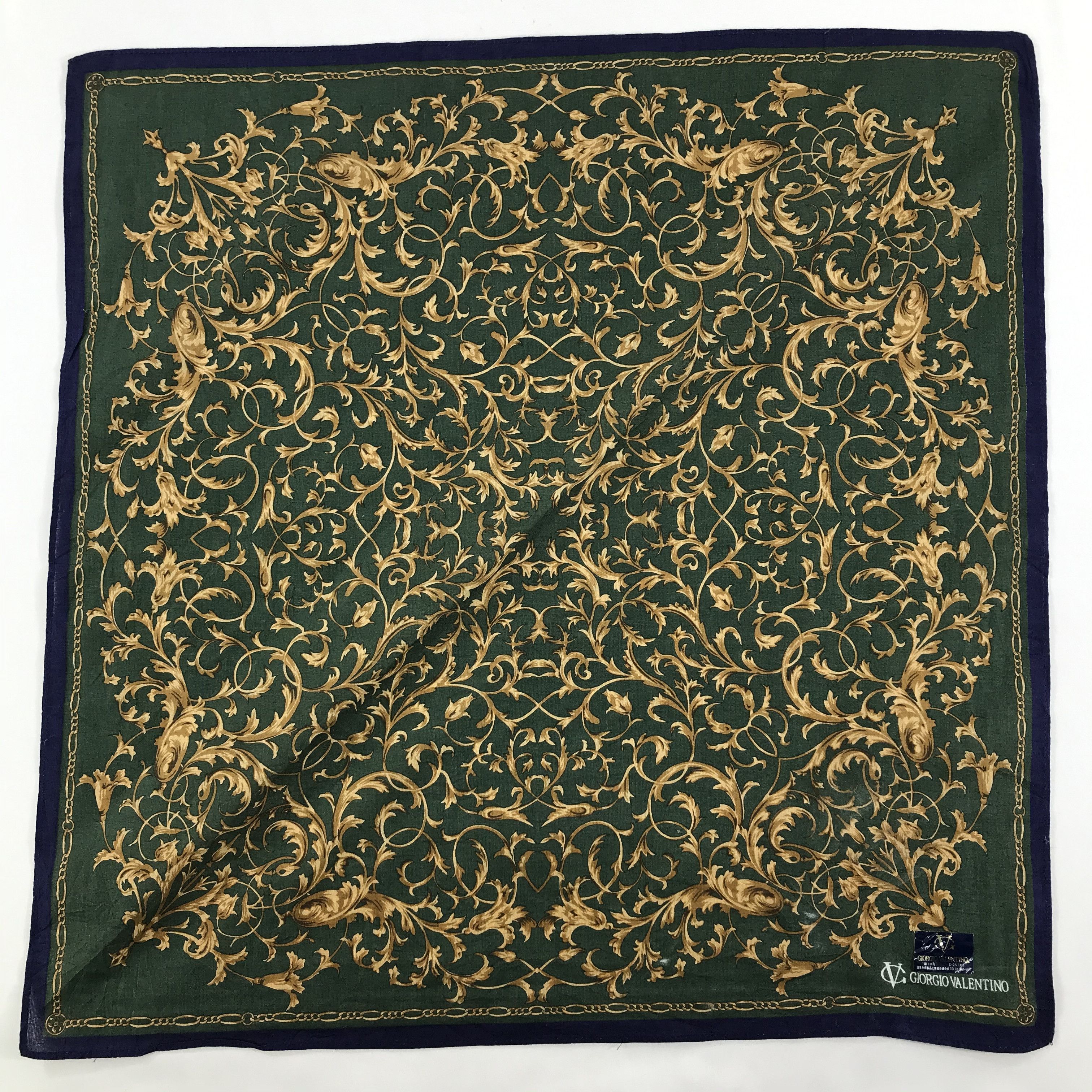 Vintage Giorgio Valentino Bandana / Handkerchief /Neckerchief -S1287 Size ONE SIZE - 1 Thumbnail