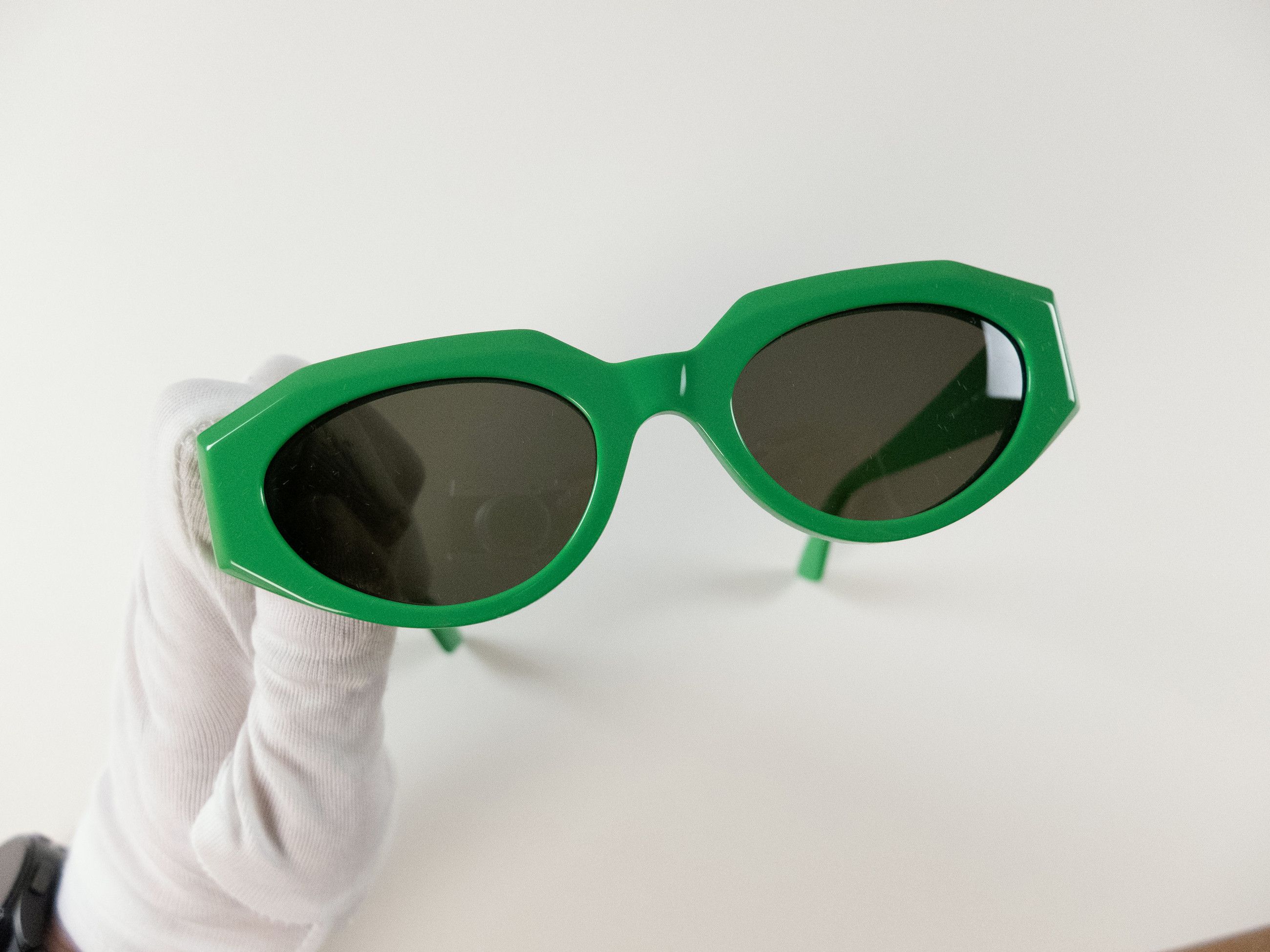Bottega Veneta BOTTEGA VENETA prakeet green oval acetate sunglasses q Size ONE SIZE - 8 Thumbnail