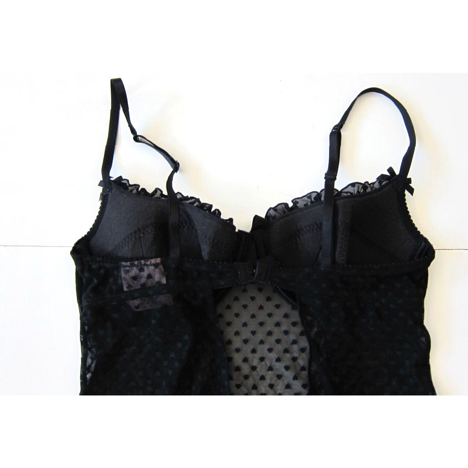 Victoria's Secret Victoria's Secret Sexy Little Things Black Lace Heart Underwire Camisole 36C Size ONE SIZE - 4 Thumbnail