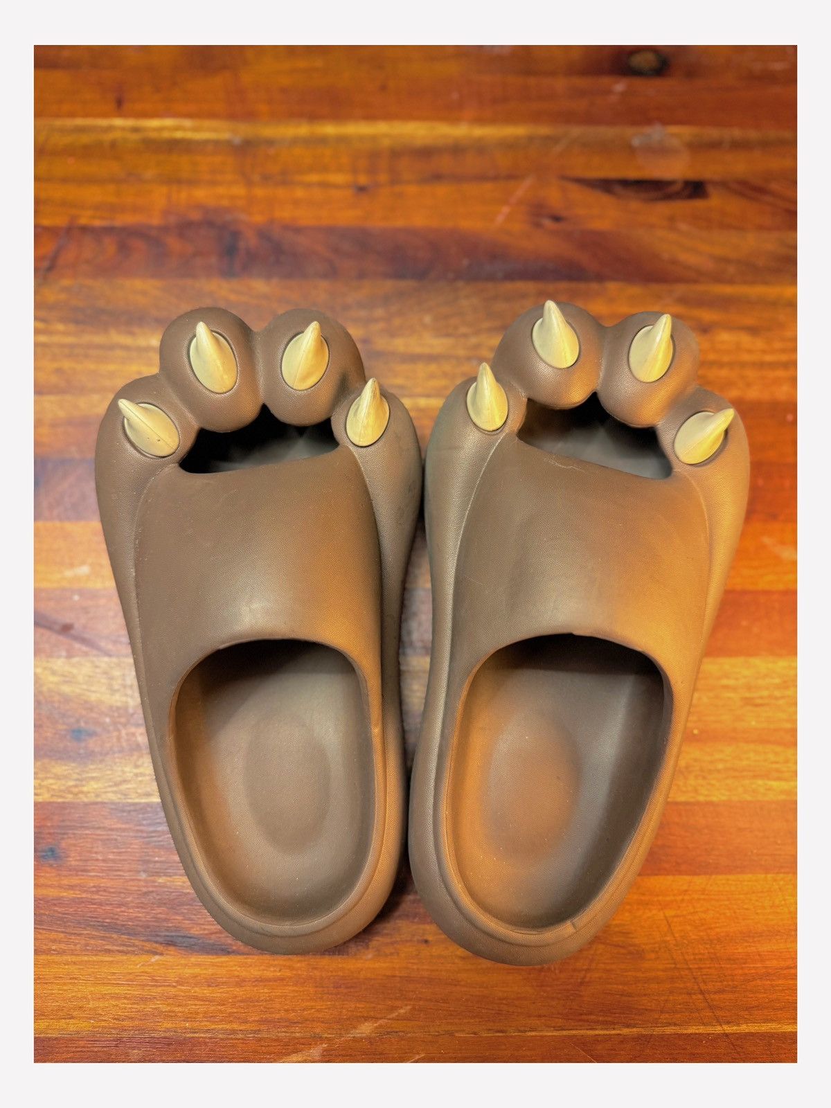 Other Wild Claw Slides – Comfy, Chunky, and Full of Character! Size US 9 / IT 39 - 2 Thumbnail
