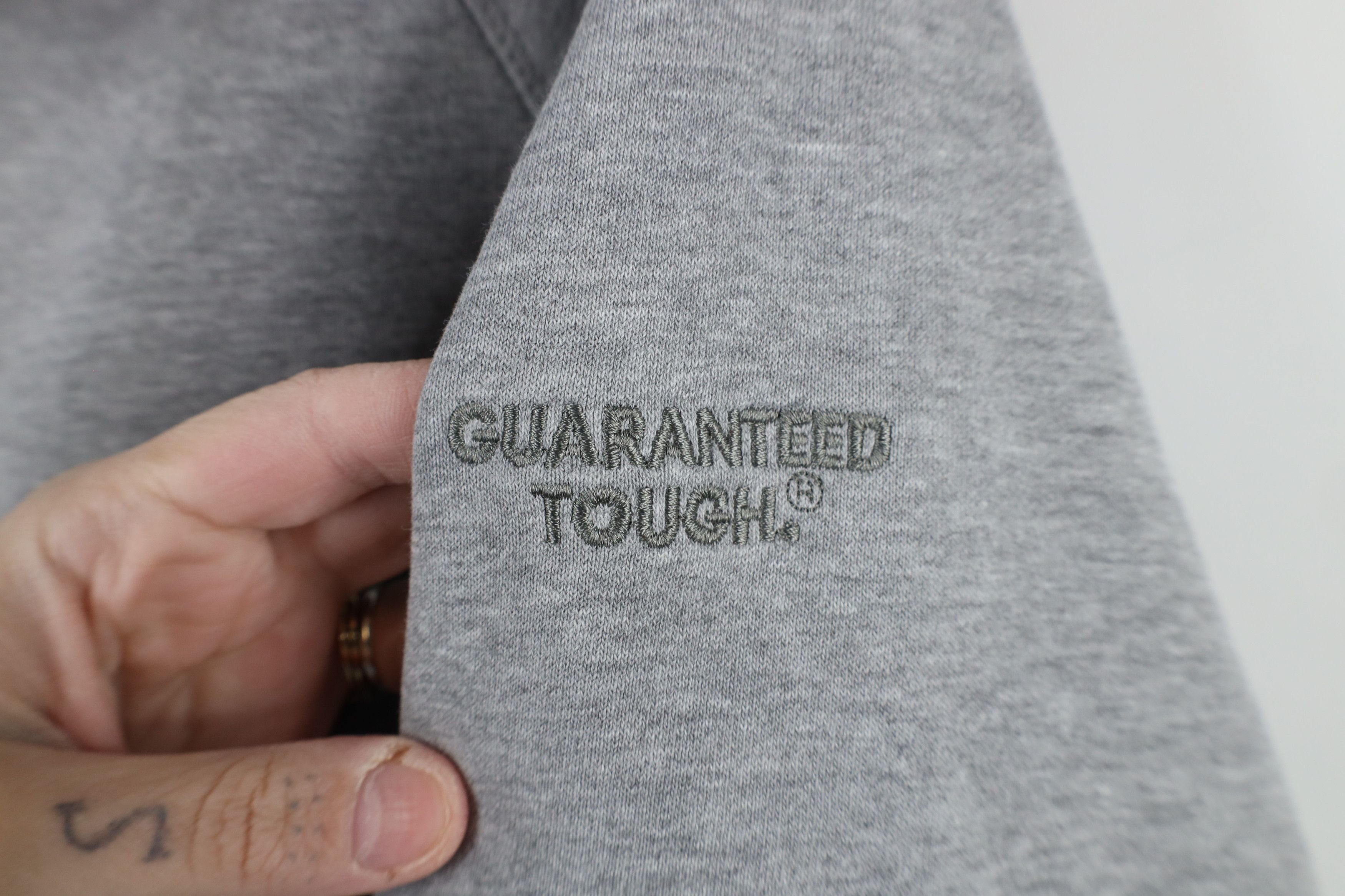 Vintage Vintage Dewalt Tools Heavyweight Hoodie Sweatshirt Gray Size US L / EU 52-54 / 3 - 4 Thumbnail