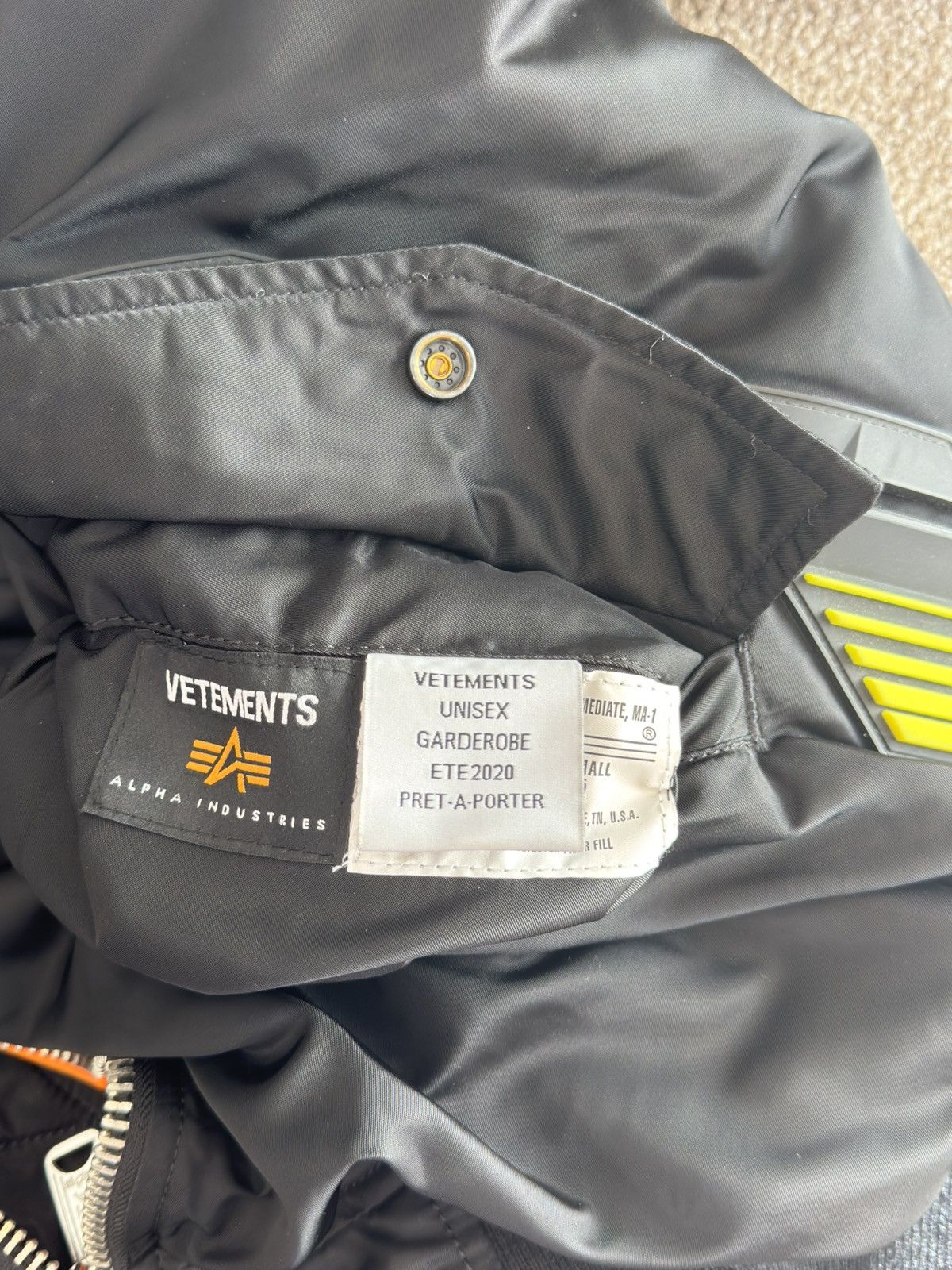Alpha Industries × Vetements VETEMENTS X ALPHA INDUSTRIES ‘RACING’ PATCHED BOMBER Size US S / EU 44-46 / 1 - 13 Thumbnail