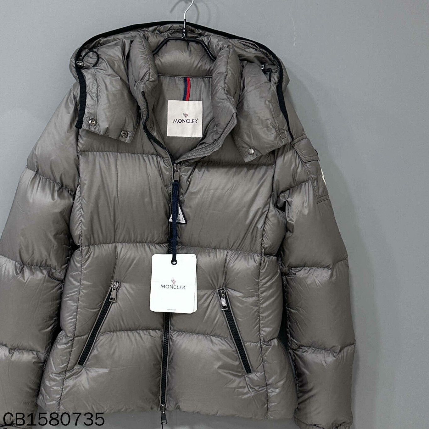 Moncler Moncler Down Gray Heavy Coat S Men Size US S / EU 44-46 / 1 - 1 Thumbnail