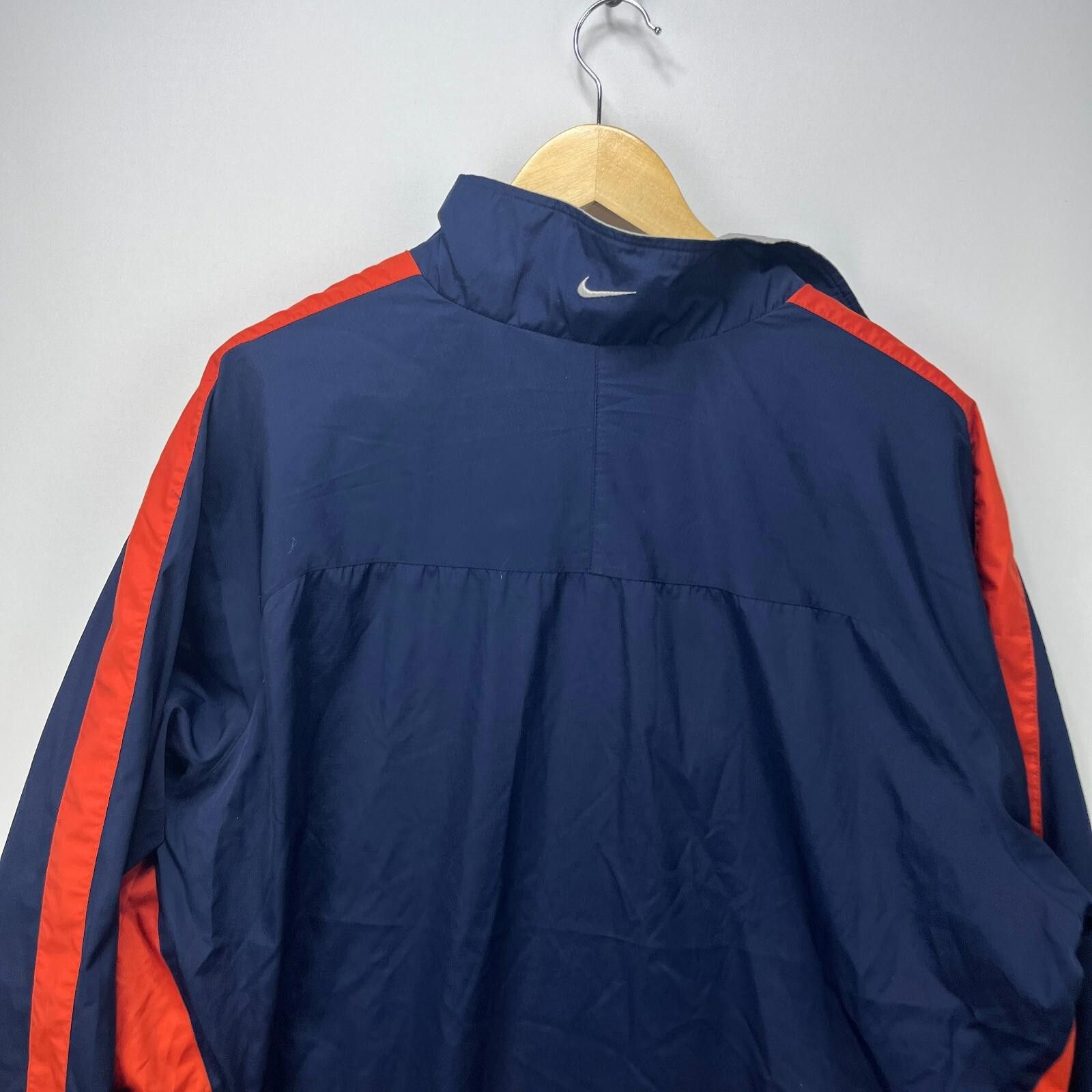 Nike Vintage Y2K Nike Track Windbreaker Jacket Large Size US L / EU 52-54 / 3 - 8 Thumbnail