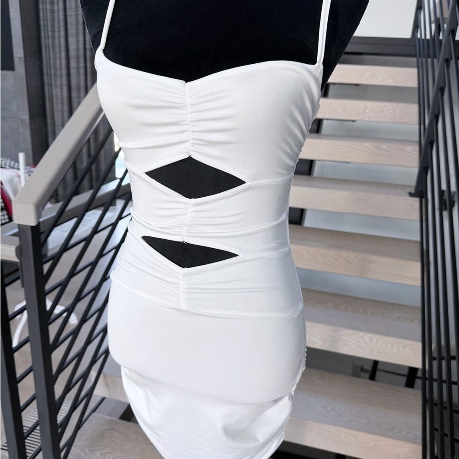 Other New Y2K Chic White Cut-Out Mini Dress size XS/S Size S / US 4 / IT 40 - 8 Thumbnail