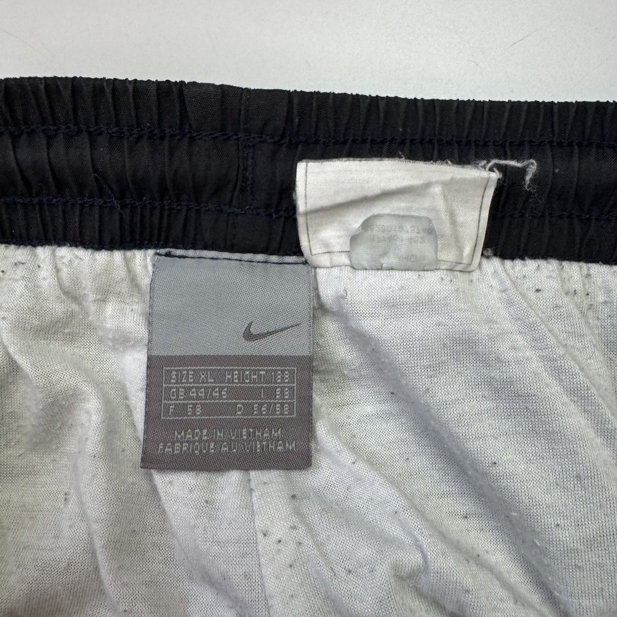 Nike Vintage Baggy Nylon Nike Pants Blue Y2K Size US 35 - 6 Thumbnail