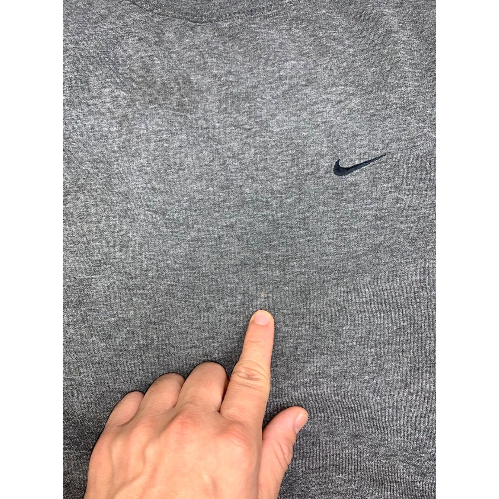 Nike VINTAGE Nike Sweatshirt Mens M Gray Pullover Crew Neck Swoosh 12563 Nike Sportswear Size US M / EU 48-50 / 2 - 3 Thumbnail