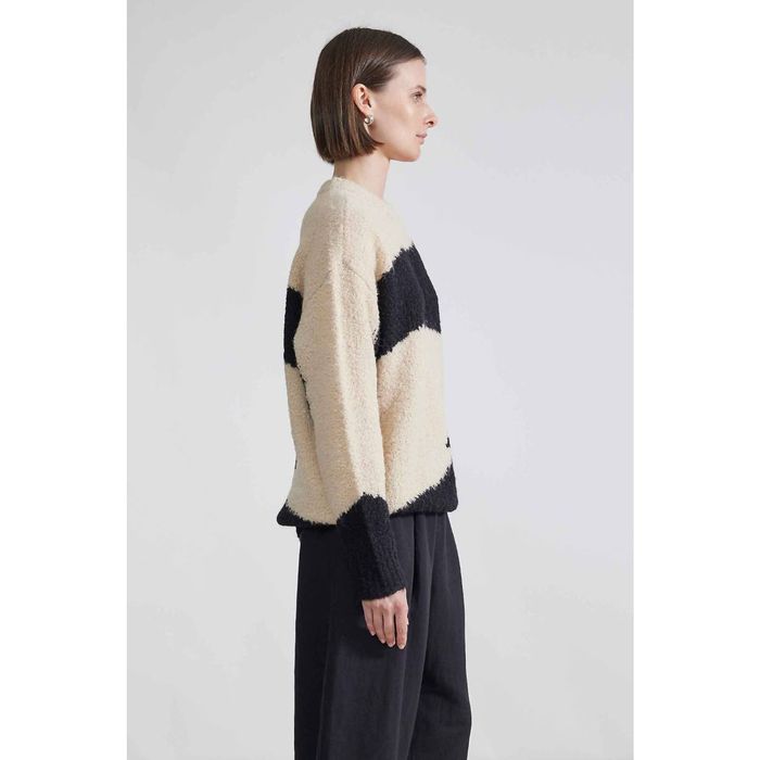 Apiece Apart APIECE APART Elle Textured Crew Top In Cream & Black | Grailed