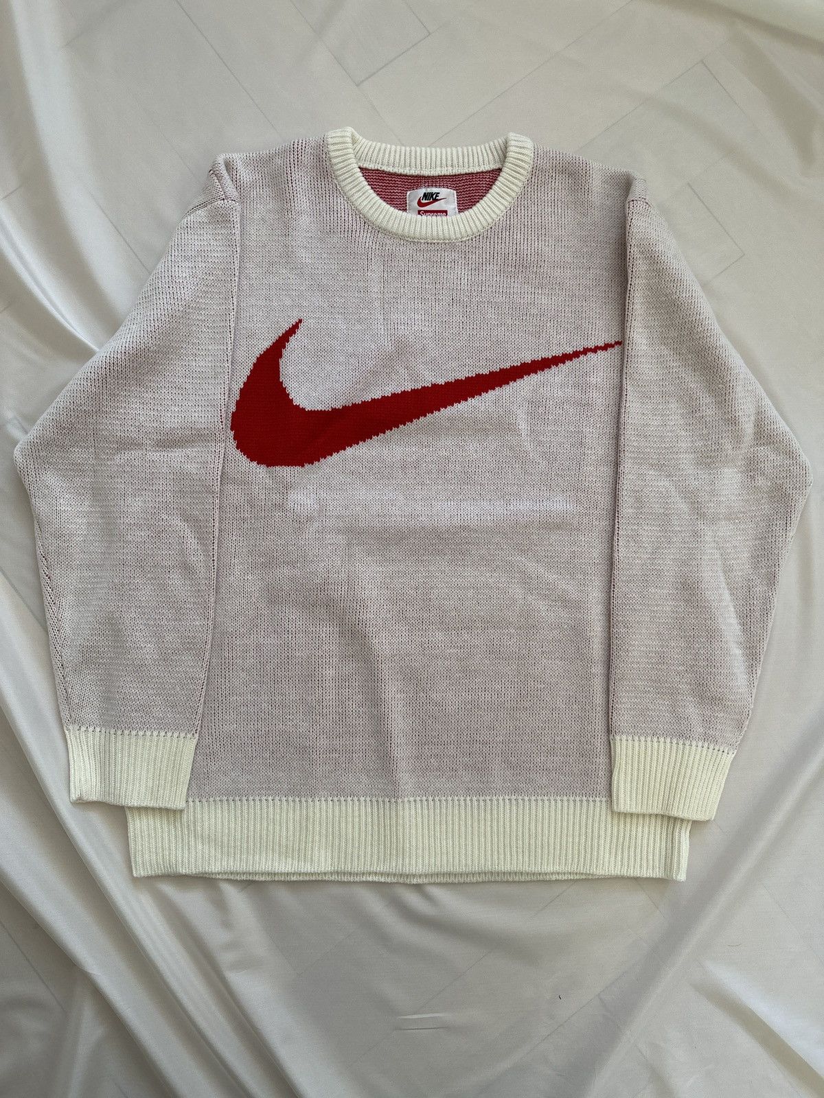 Nike x orders SUPREME red swoosh white sweater FW18