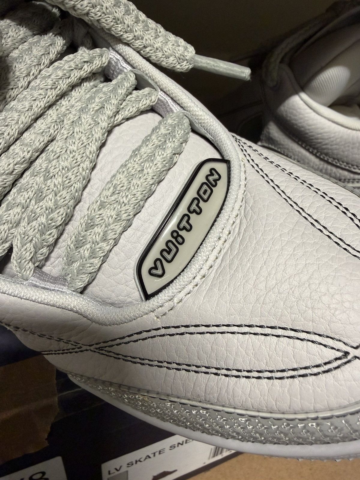 Louis Vuitton Louis Vuitton Skate Sneaker NEW 1500$ Size US 7 / EU 40 - 11 Thumbnail