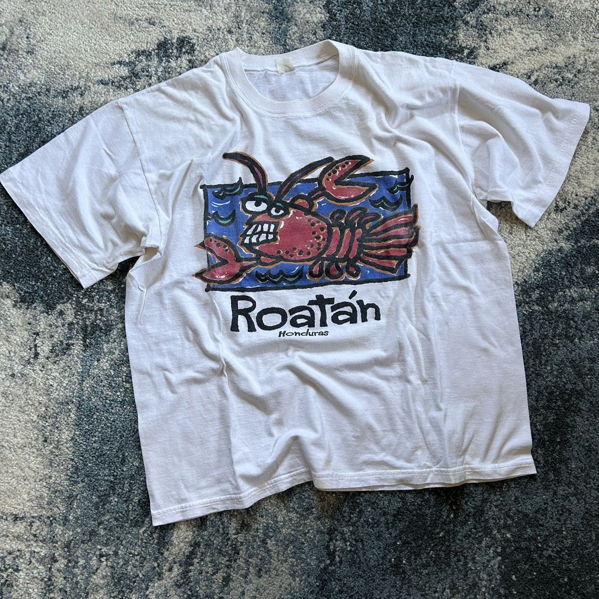 Vintage 90s Roatán Honduras CARTOON LOBSTER WiDE BOXY SOUVENiR TEE Size US L / EU 52-54 / 3 - 1 Thumbnail