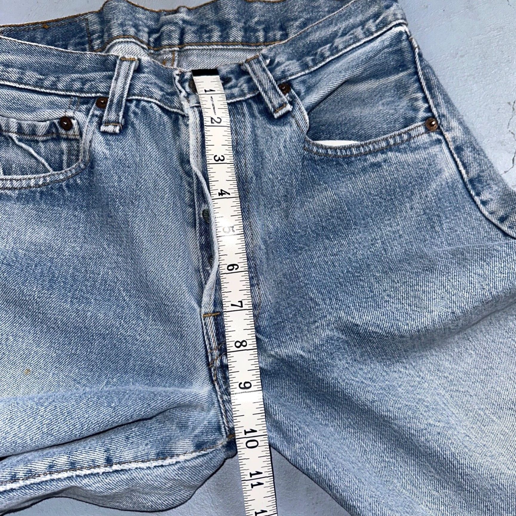 Levi's VINTAGE Levi's 501 XX Jeans 80s Redline Selvedge USA Light Wash 29x38, 29x33? Size US 29 - 7 Thumbnail