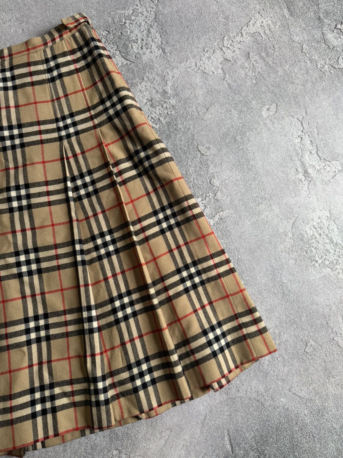 Burberry × Vintage Burberry nova check Chekered long skirt casual Burberrys 90s Size 25" / US 0 / IT 36 - 14 Thumbnail