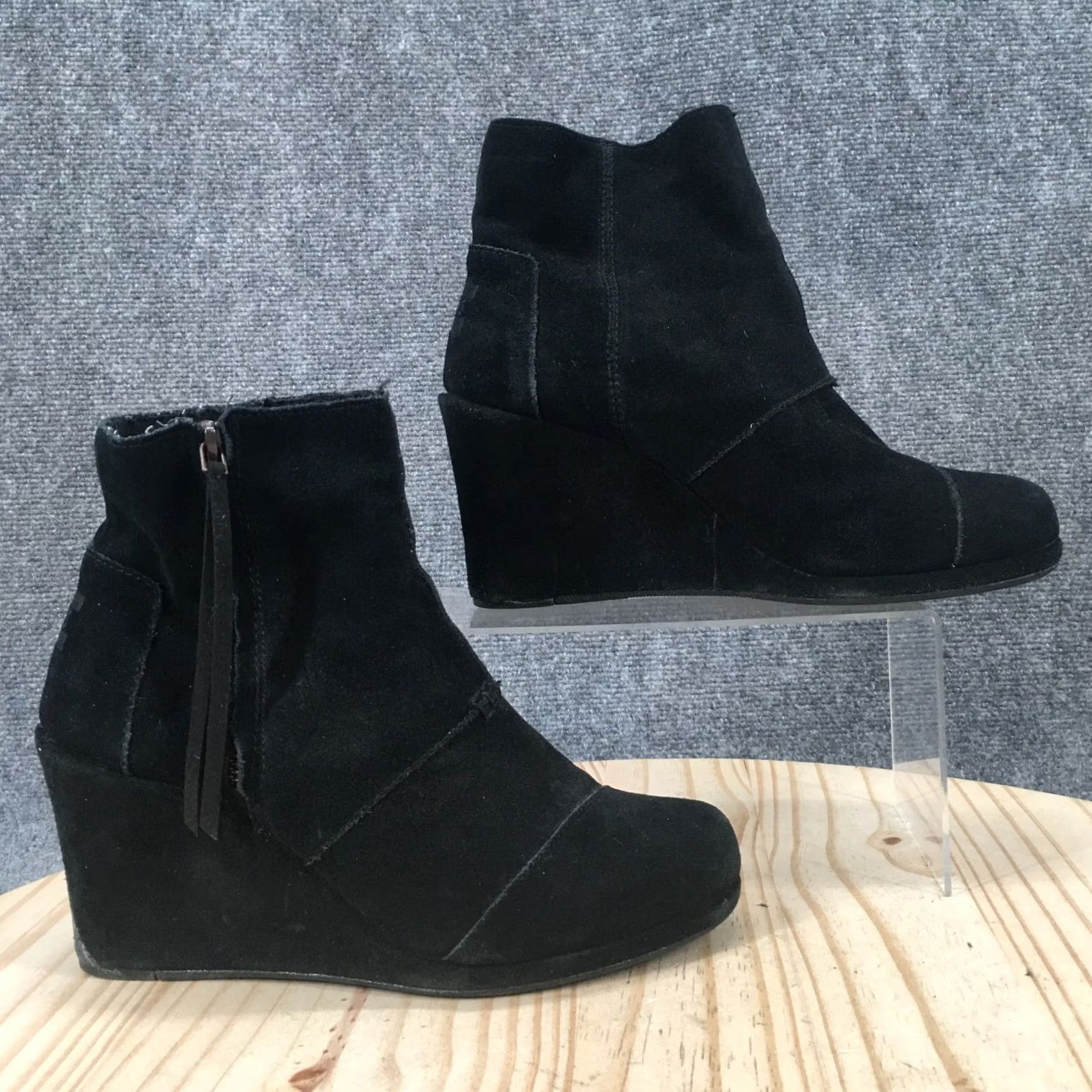 Toms Toms Boots Womens 9 Desert Black Comfort Side Zip Round Toe Casual Wedge Heels Size US 9 / IT 39 - 2 Thumbnail