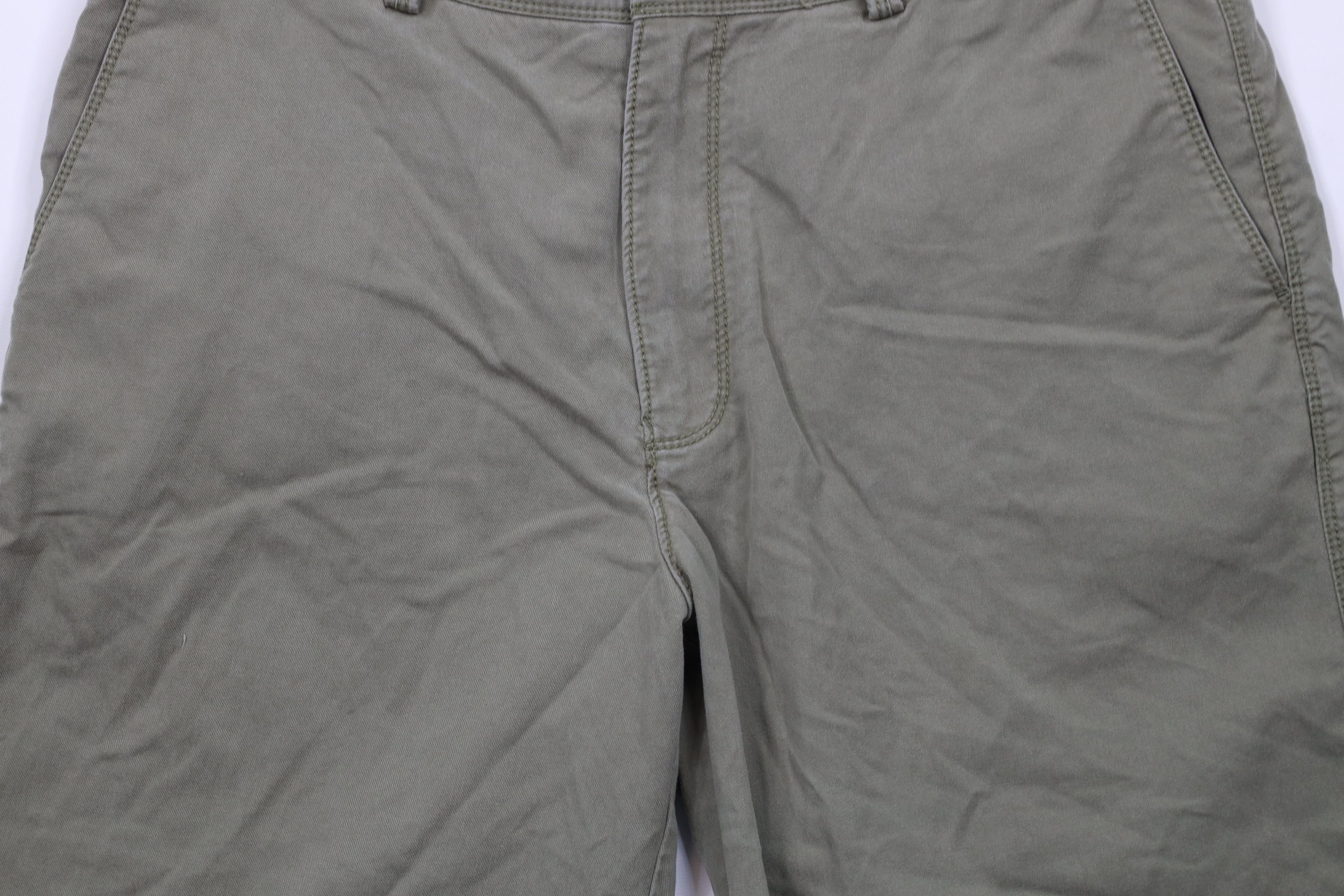 Tommy Bahama × Vintage Vintage Y2K Tommy Bahama Knee Golfing Chino Shorts Green Size US 34 / EU 50 - 3 Thumbnail