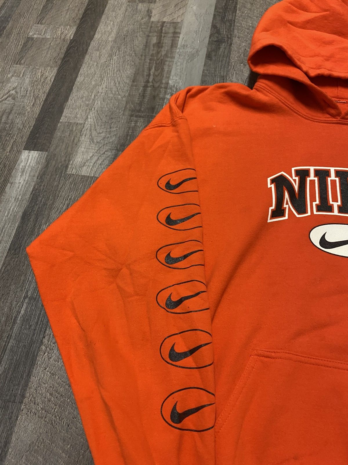 Nike Vintage Nike Center Swoosh Pullover Sweatshirt Y2K Graphic Size US L / EU 52-54 / 3 - 3 Thumbnail