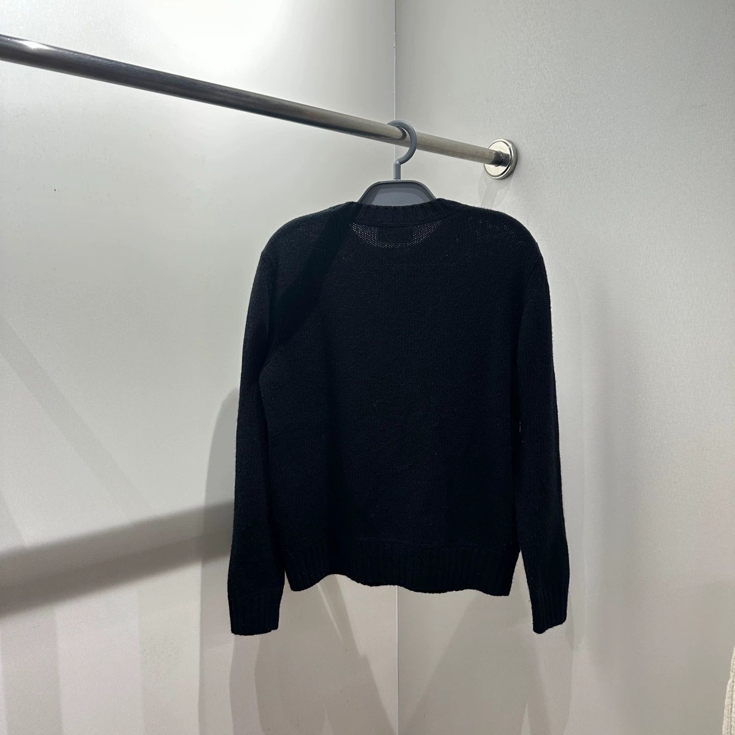 Prada Prada mar638 logo wool sweater 36 Size XS / US 0-2 / IT 36-38 - 2 Thumbnail
