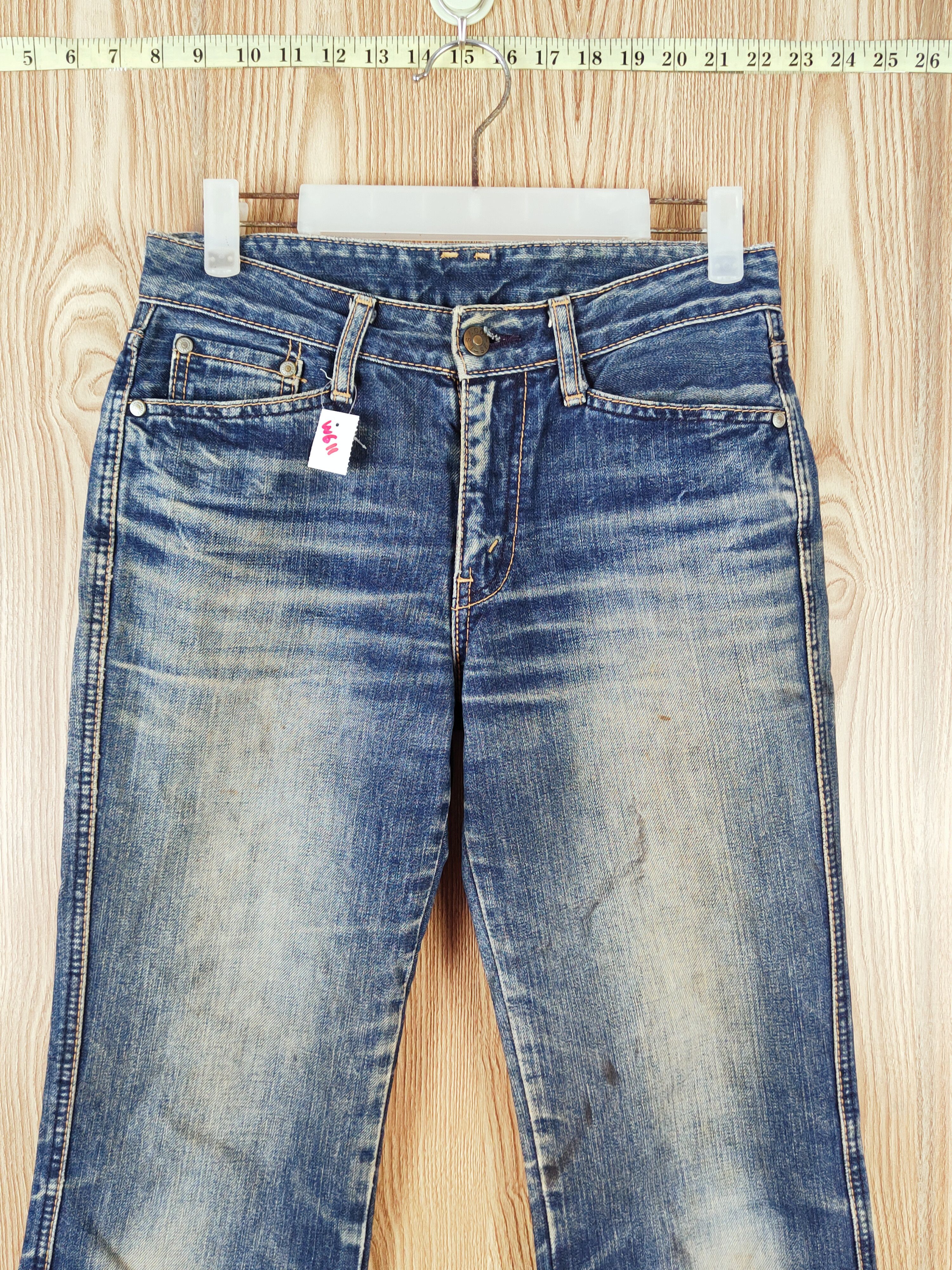 Levi's Levi's Dark Blue Distressed Ripped Jeans #W611 Size 28" / US 6 / IT 42 - 2 Thumbnail