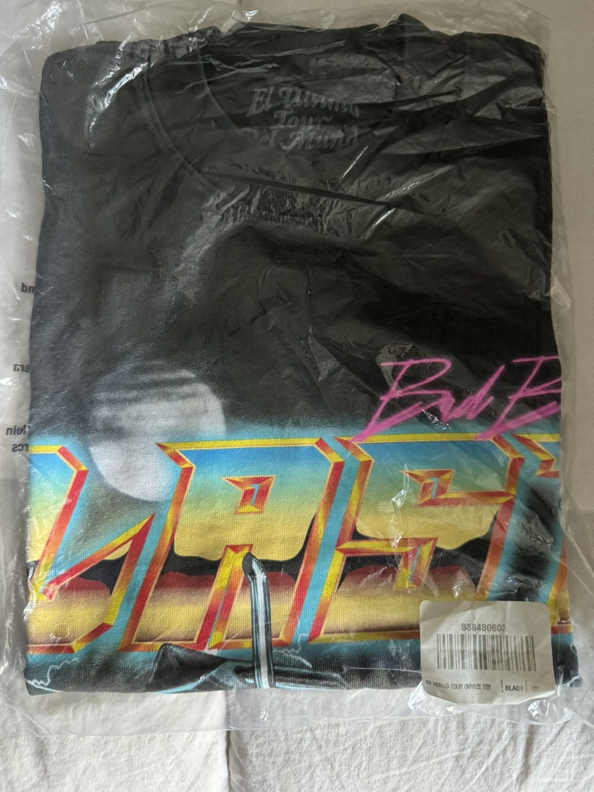 Rap Tees × Vintage Bad Bunny Last World Tour Tee Size US M / EU 48-50 / 2 - 6 Thumbnail