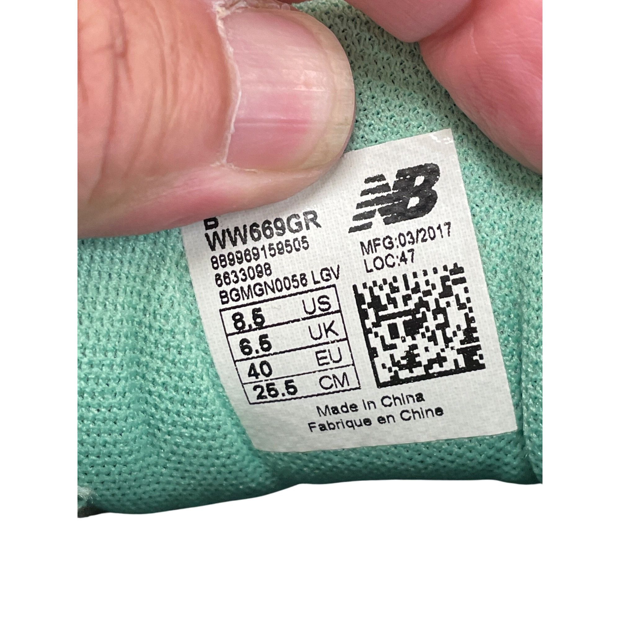 New Balance New Balance 669 womens navy green Running Shoes sneakers Sz Size US 8.5 / IT 38.5 - 12 Thumbnail