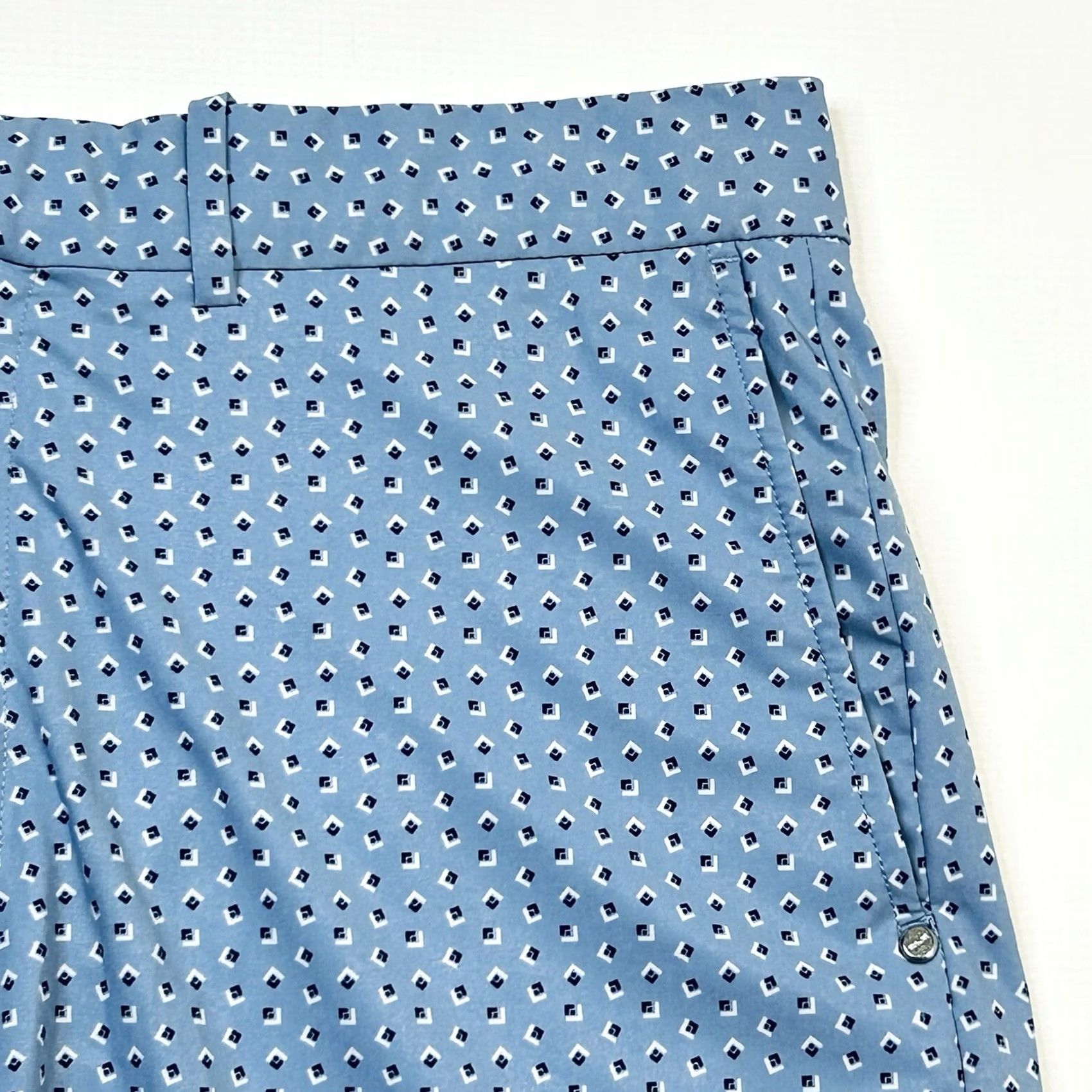RLX Ralph Lauren RLX Ralph Lauren Shorts Mens 34 Blue 9" Geometric Print Chino Sport Golf Size US 34 / EU 50 - 4 Thumbnail