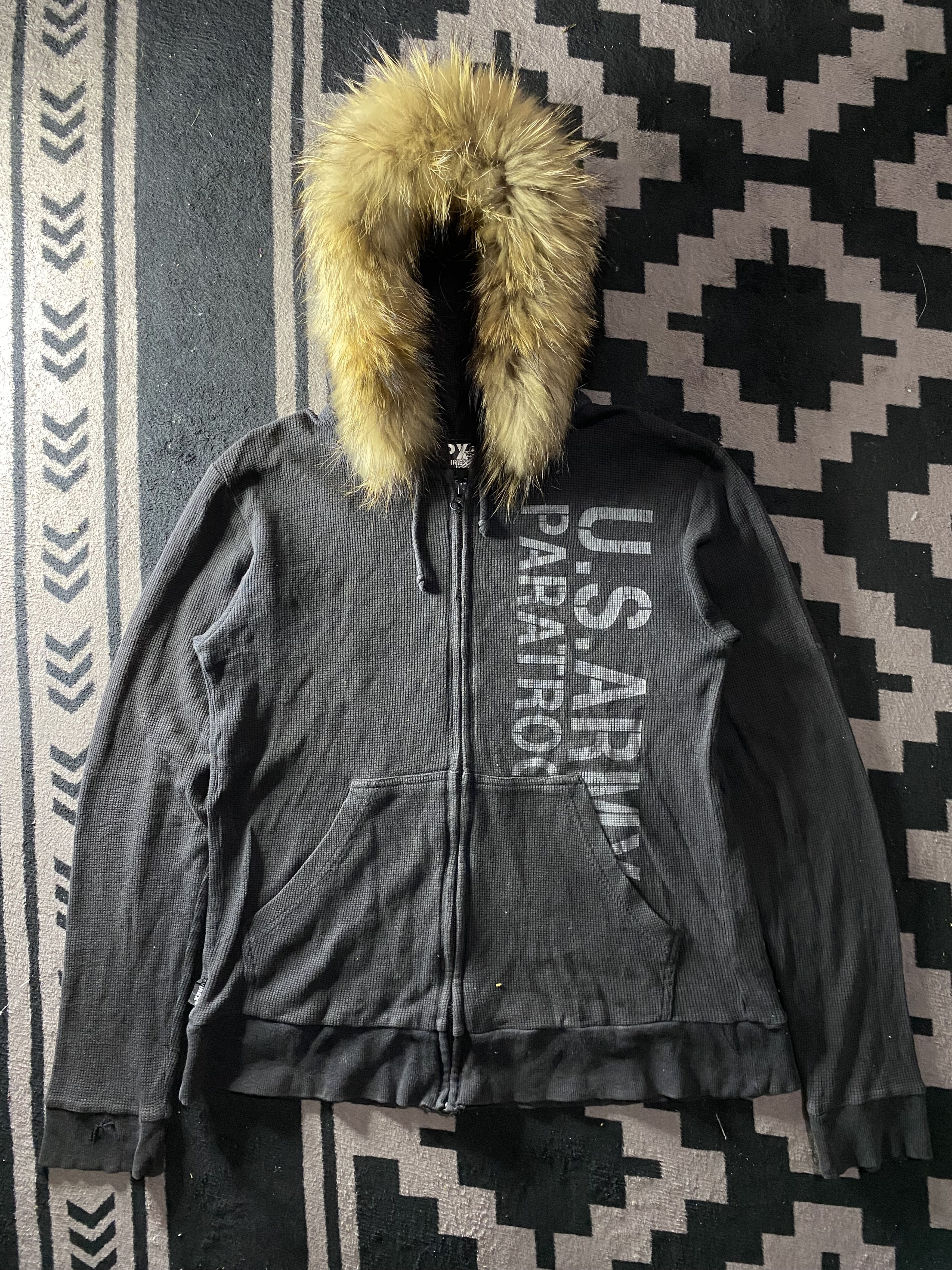 If Six Was Nine × Japanese Brand × Le Grande Bleu (L.G.B.) Avirex distressed faux fur zip hoodie Size US M / EU 48-50 / 2 - 1 Thumbnail