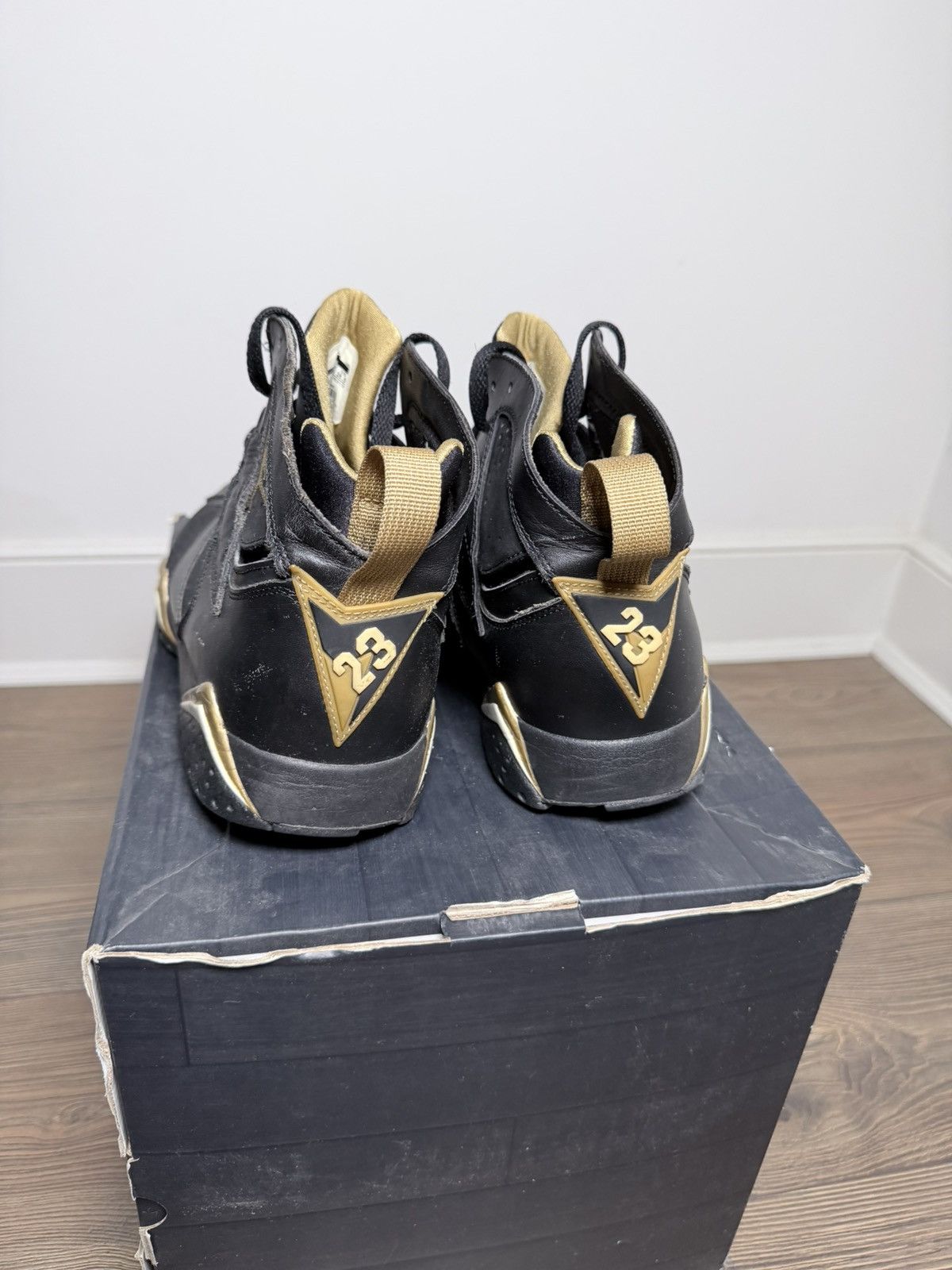 Jordan Brand Air Jordan 6 & 7 “Golden Moments Pack” GMP – Size 10.5 Size US 10.5 / EU 43-44 - 13 Thumbnail