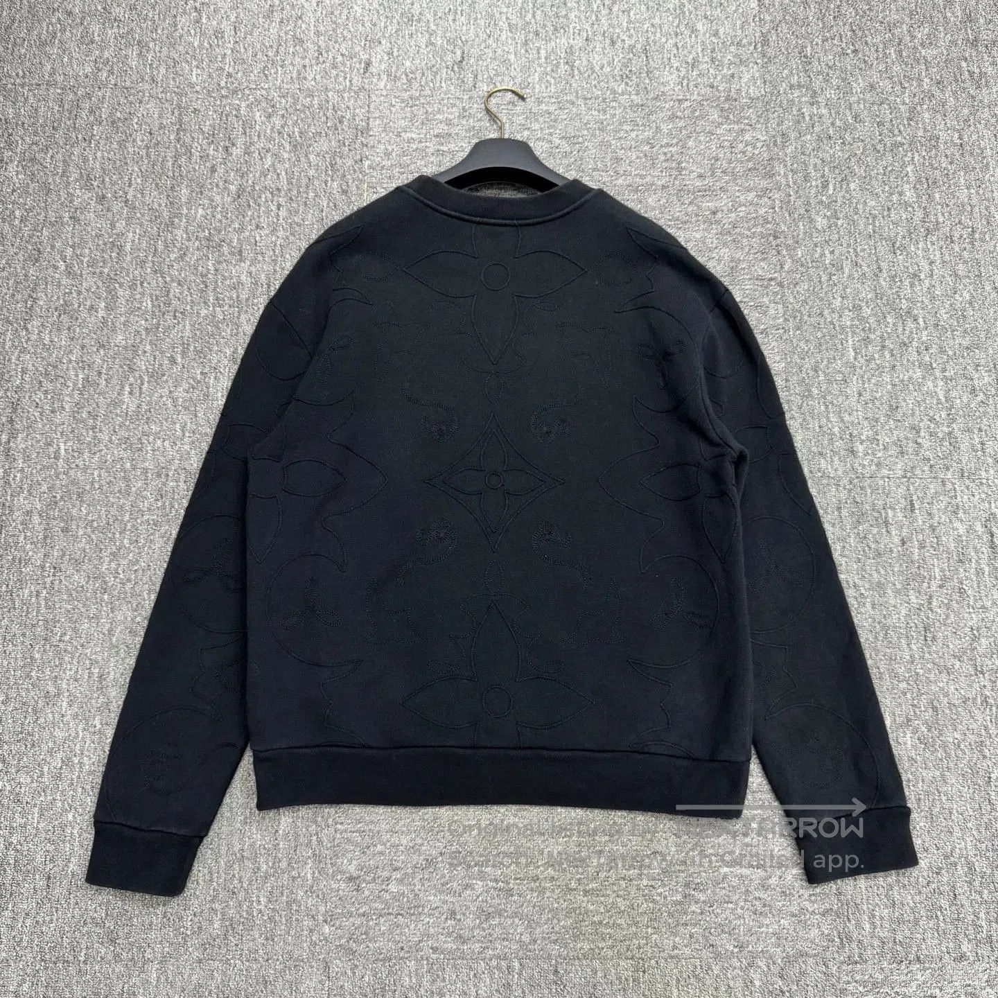 Louis Vuitton louis vuitton monogram sweatshirt in dark color. Size US L / EU 52-54 / 3 - 2 Thumbnail