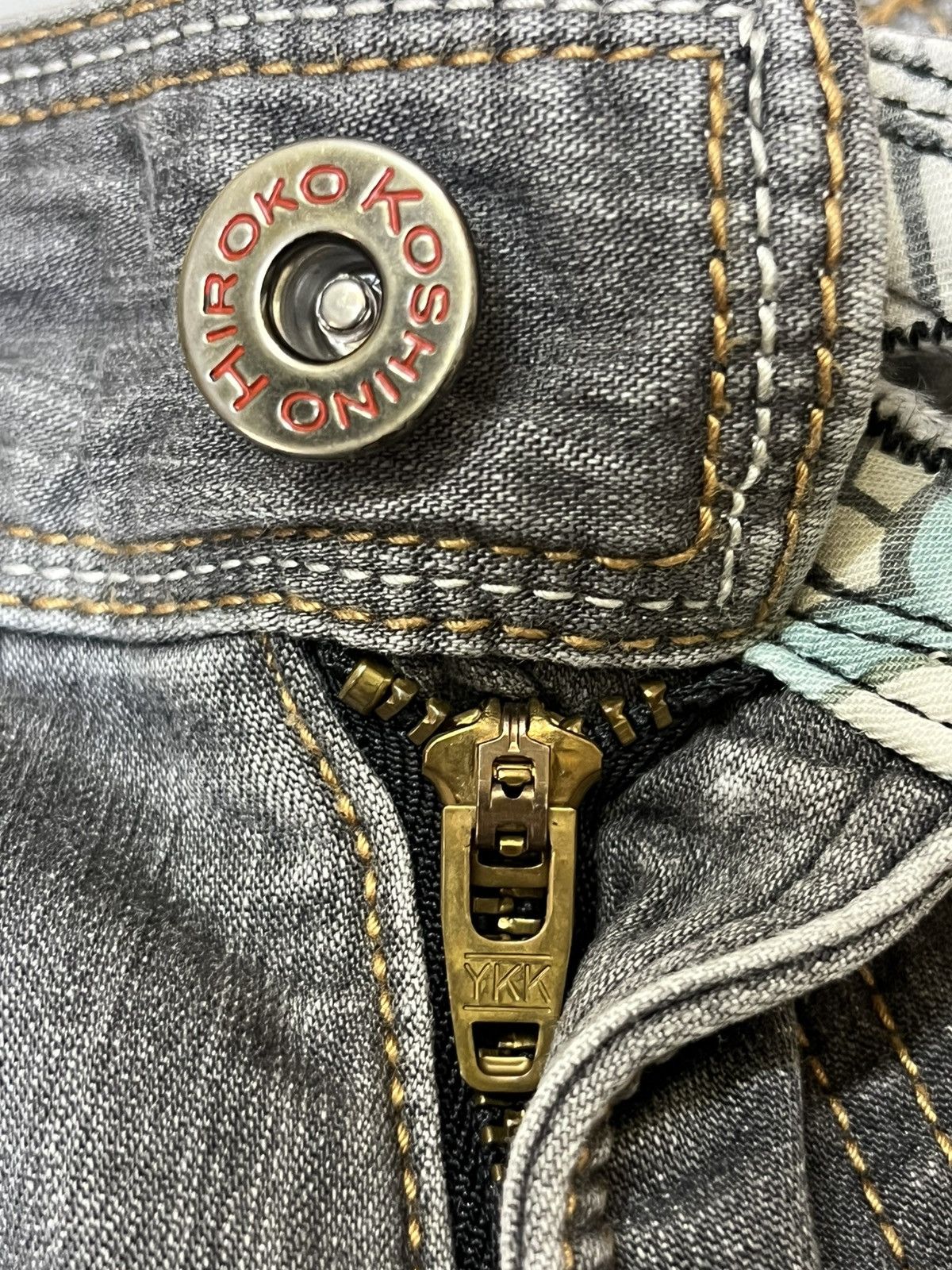 Hiroko Koshino Homme JAPANESE CULTURE “HIROKO KOSHINO” WITH STUDDED FLARED JEANS Size US 29 - 18 Thumbnail