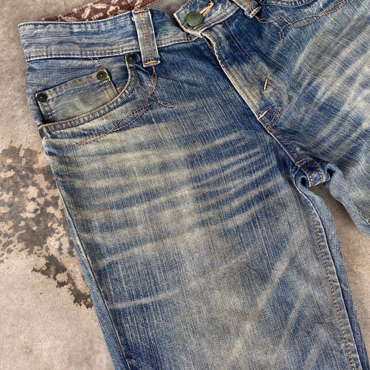 Edwin FLARED VINTAGE EDWIN JAPAN BULLS BOOTCUT DISTRESSED DENIM Size US 30 / EU 46 - 14 Thumbnail