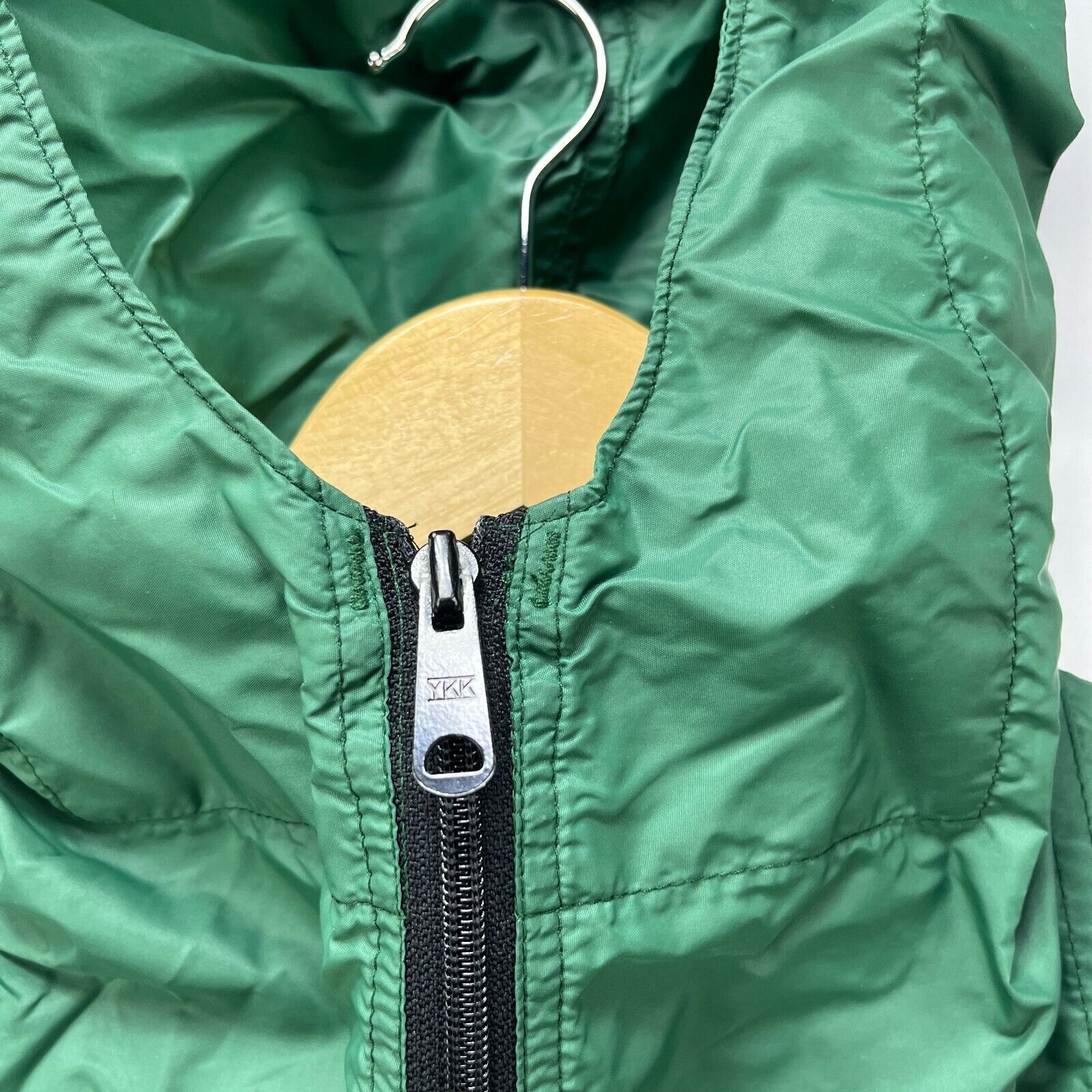 L.L. Bean × Vintage Vintage 90s LL Bean Windbreaker Jacket Medium Made in USA Size US M / EU 48-50 / 2 - 9 Thumbnail