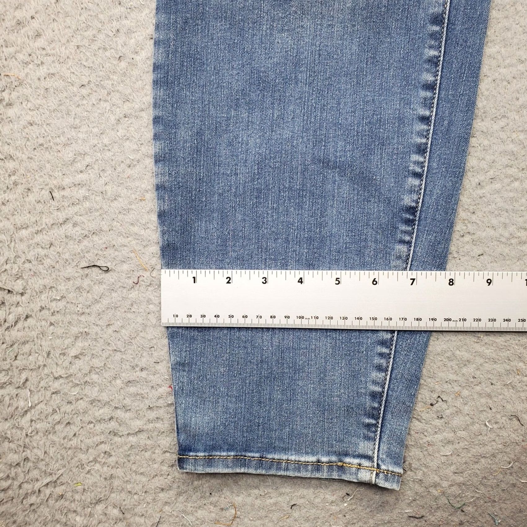 Vintage Universal Thread Jeans Womens Size 24 Blue Denim Stretch High Rise Skinny Size 42" / US 20 - 5 Thumbnail