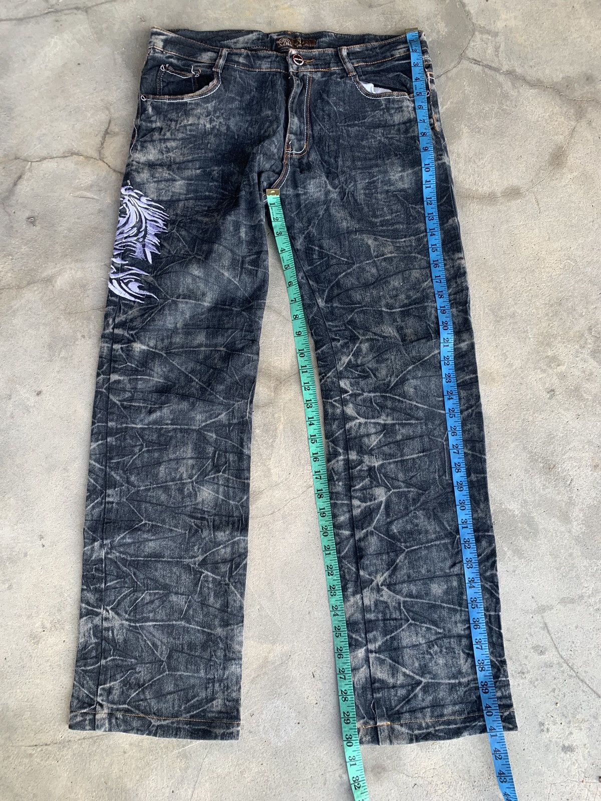 Affliction Unbrand Jeans Crazy Lightning Wash & rare design. Size US 34 / EU 50 - 3 Thumbnail