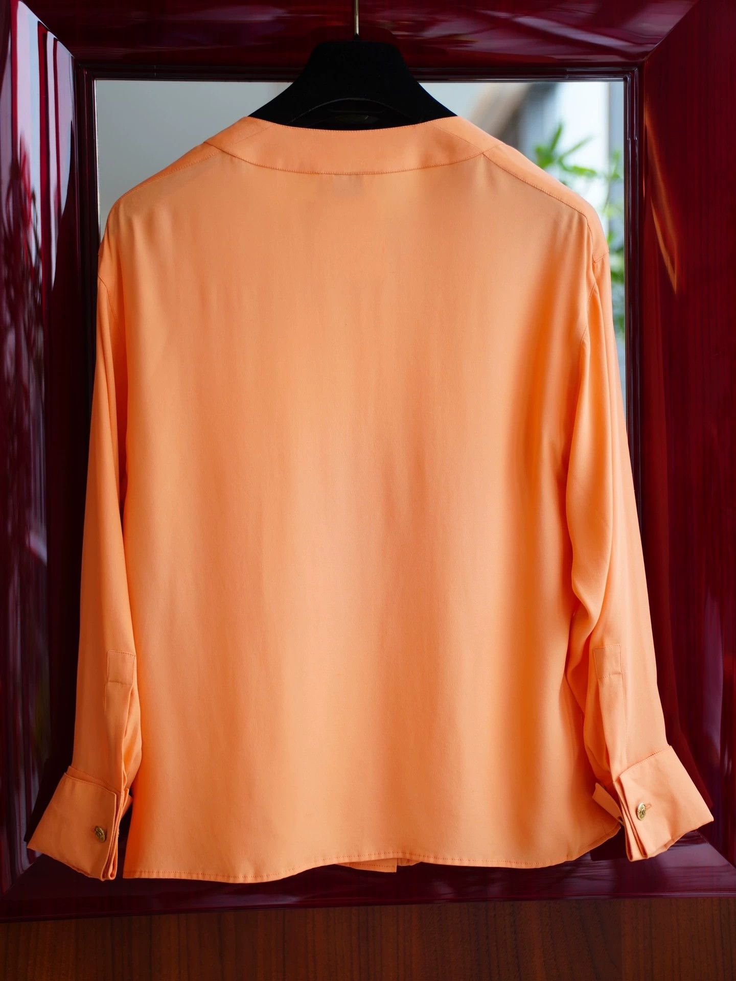 Chanel Chanel Vintage Orange Silk Gold-Tone CC Cufflinks Shirt Size M / US 6-8 / IT 42-44 - 3 Thumbnail