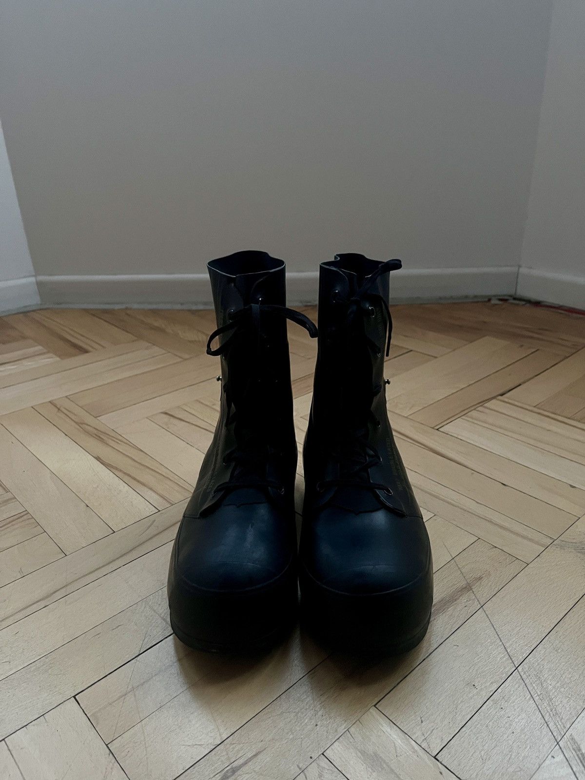 Bata Military Mickey Boots Size US 10 / EU 43 - 2 Thumbnail