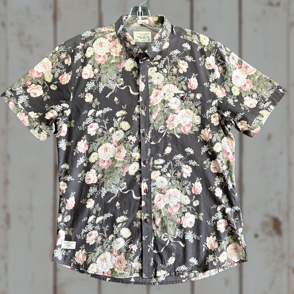 Vintage VINTAGE 7 Diamonds Mens Short Sleeve Button Down Shirt L Floral Hawaiian Gray Size US L / EU 52-54 / 3 - 1 Thumbnail