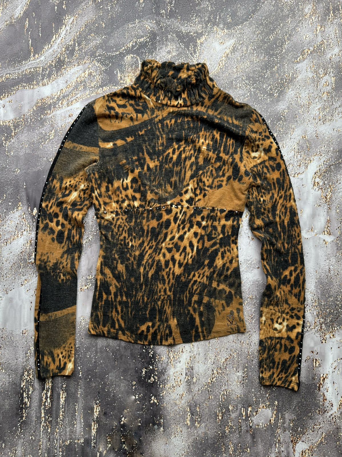 Japanese Brand × Vintage Vintage Animal Long Sleeve Size S / US 4 / IT 40 - 1 Thumbnail