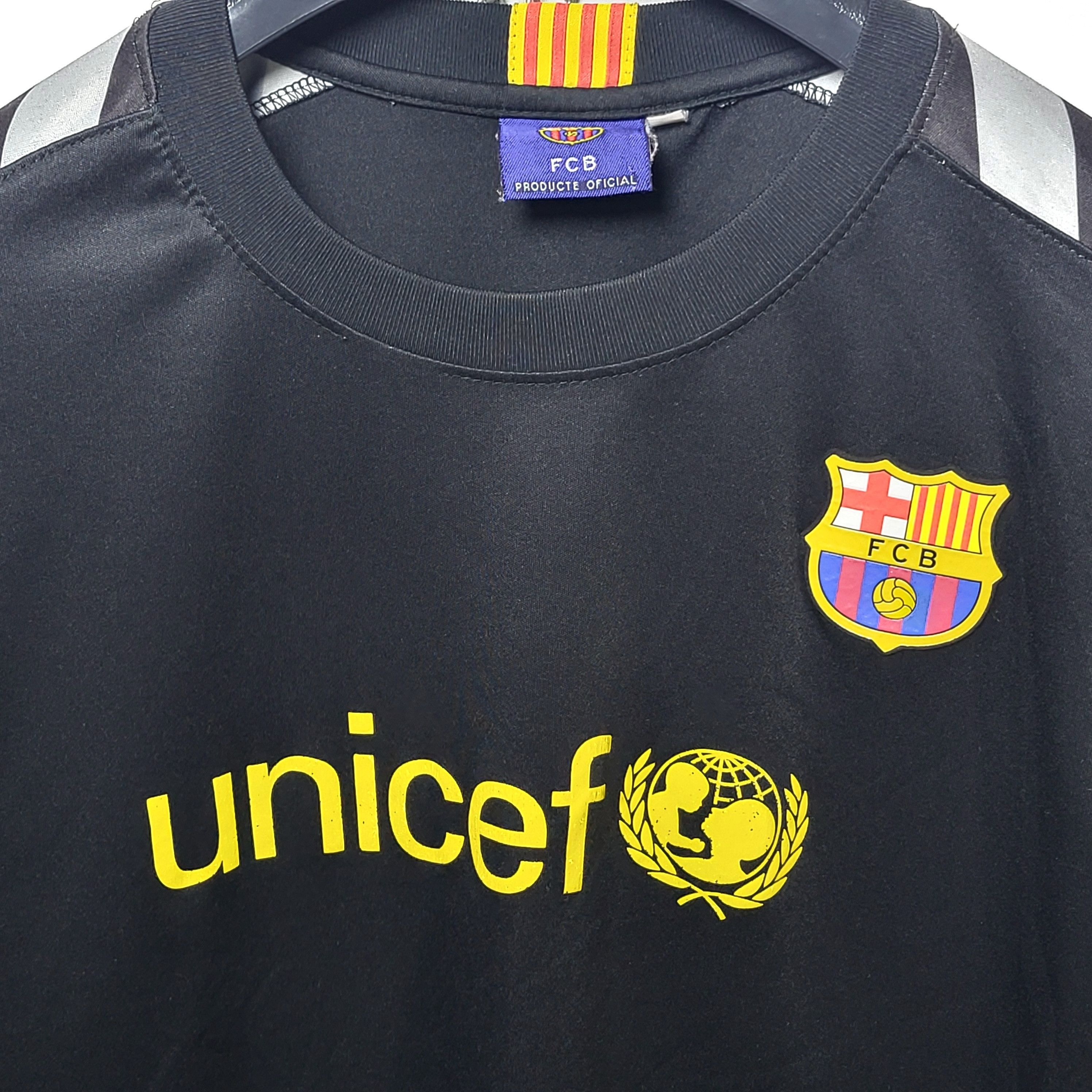 Other F.C. Barcelona. V.Valdes Goalkeeper. Size US S / EU 44-46 / 1 - 5 Thumbnail
