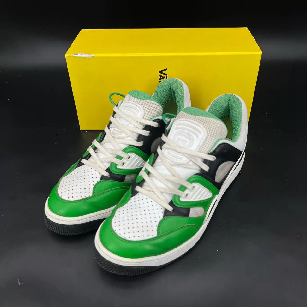 Gucci GUCCI Basket Green/White/Black 7.5 Boxed Size US 7.5 / EU 40-41 - 1 Thumbnail