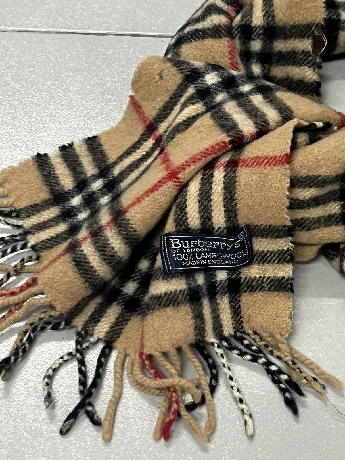 Burberry × Vintage Burberrys Of London - Vintage LAMBSWOOL Scarf Size ONE SIZE - 4 Thumbnail