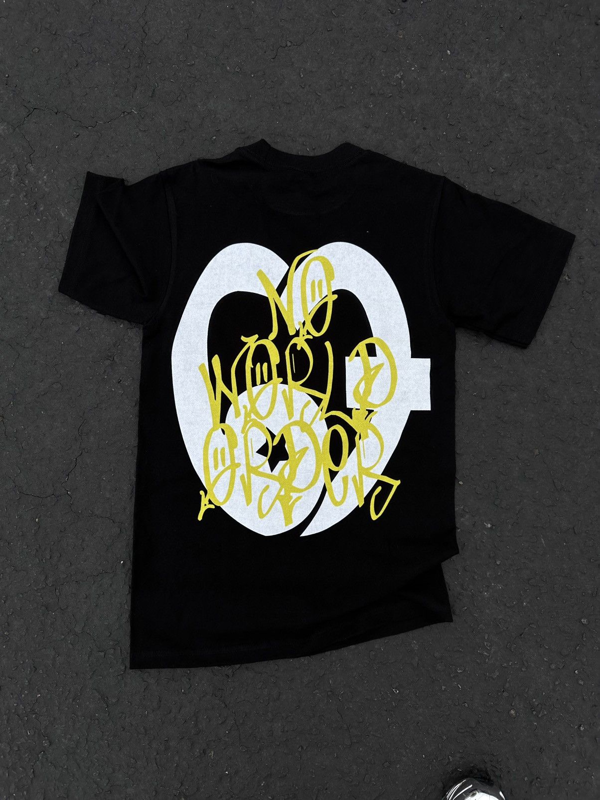 Other “No World Order” Tee Size US XL / EU 56 / 4 - 2 Thumbnail