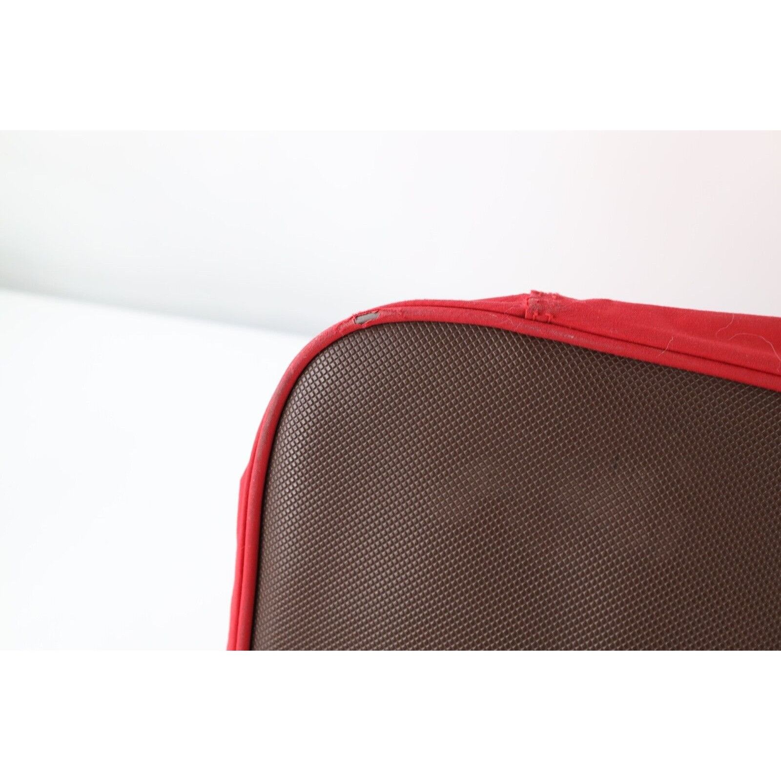Marlboro × Vintage Vintage 90s Distressed Spell Out Marlboro Duffel Bag Size ONE SIZE - 8 Thumbnail