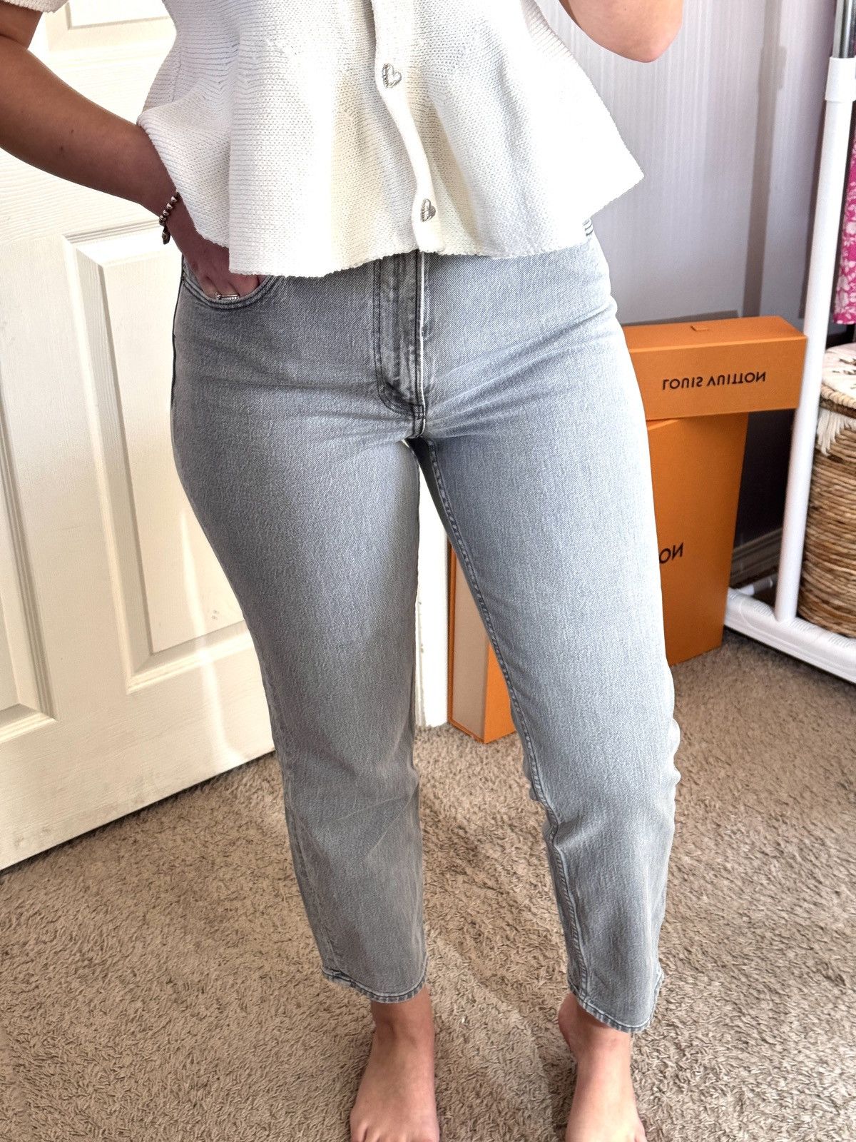 Abercrombie & Fitch Abercrombie & Fitch High Rise Straight Jeans Size 27" / US 4 / IT 40 - 2 Thumbnail