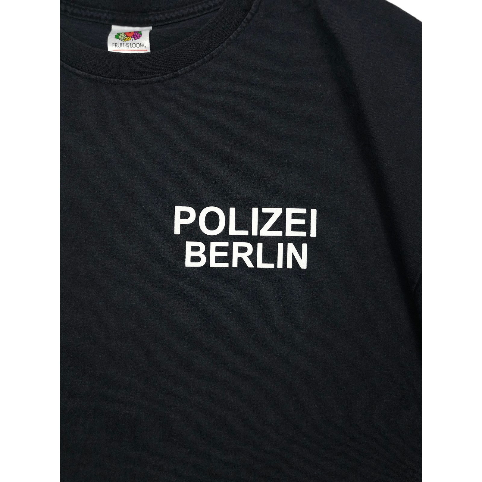 Vintage 💎 90s Vetements Style Faded Polizei T-shirt Size XL Kanye Size US XL / EU 56 / 4 - 4 Thumbnail