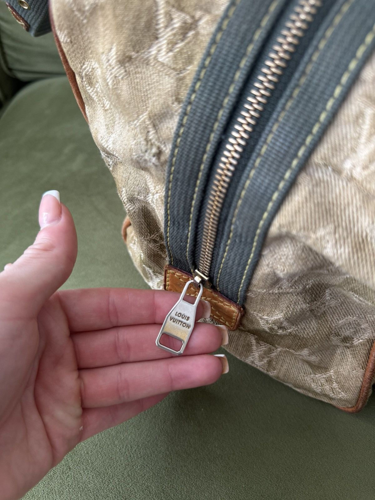 Louis Vuitton Louis Vuitton x Takashi Murakami Jasmin Monogram Bag Size ONE SIZE - 12 Thumbnail