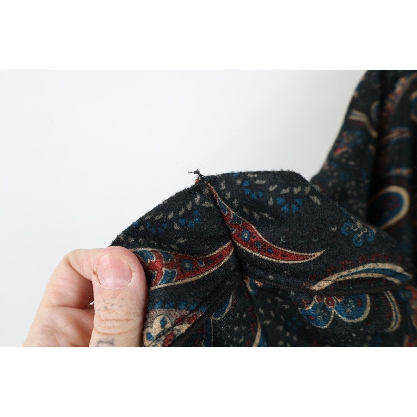 Vintage Vintage 90s Streetwear Chamois Cloth Rainbow Paisley Robe Size US L / EU 52-54 / 3 - 7 Thumbnail